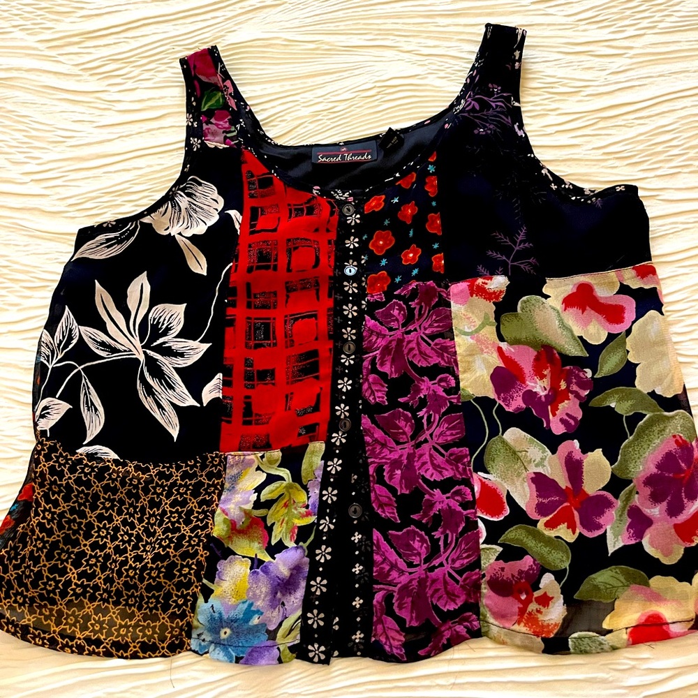Sacred threads top